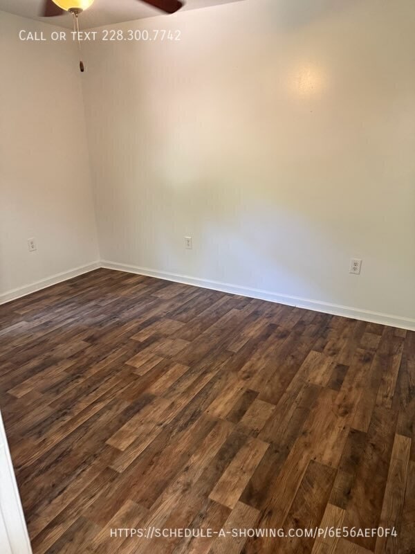 Photo - 124 30th 1/2 St-B Apartment