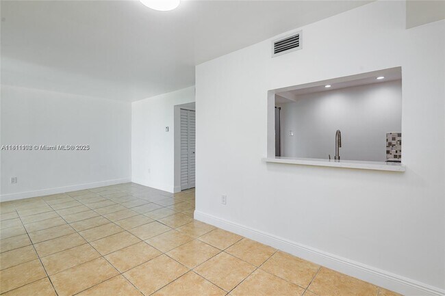Building Photo - 11750 SW 18th St