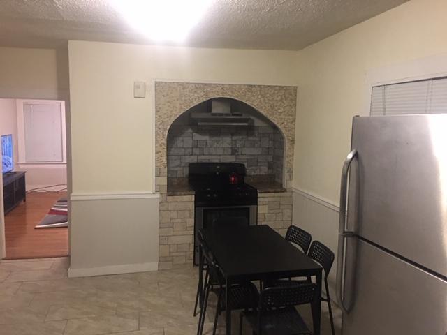 Kitchen - 969 Canterbury St