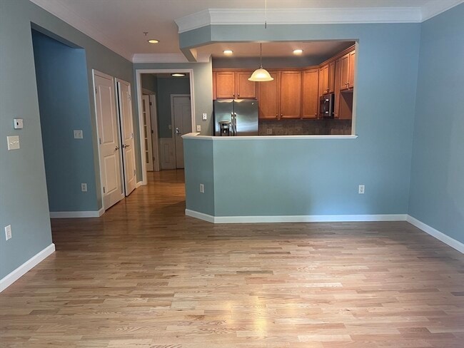 Building Photo - 132 Clocktower Dr