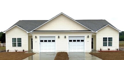 Building Photo - 215 Briarcliff Ct