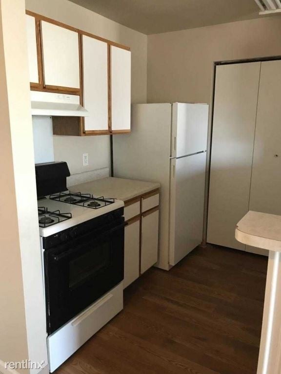 Building Photo - 3 br, 2 bath Apartment - Oaks of Ypsilanti
