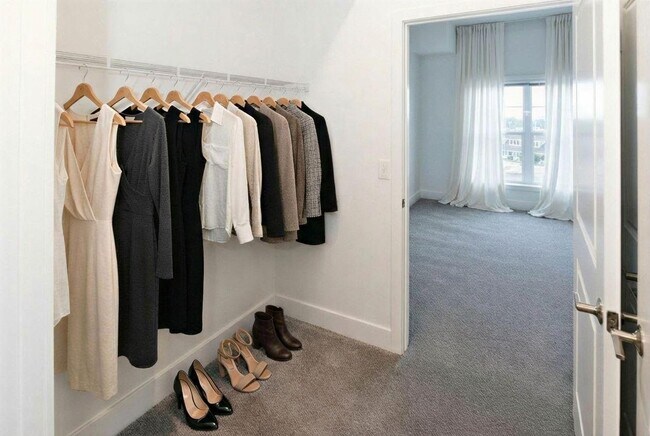 Building Photo - 214 Pier 1 Rd