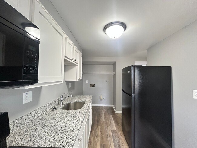 Foto del edificio - Baltimore - 3 Bedrooms and 1 baths Available!