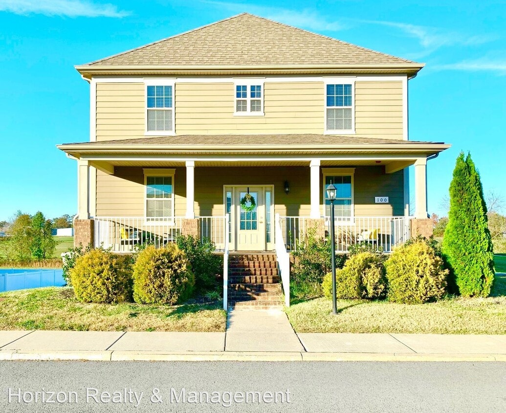 Primary Photo - 4 br, 2.5 bath House - 100 Majestic Lane