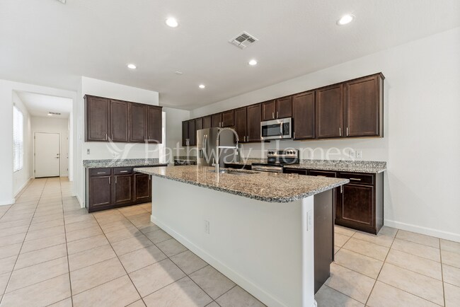 Foto del edificio - 18241 N Crestview Ln