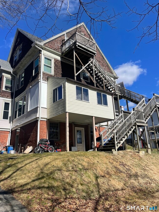 Building Photo - 51 Broad St