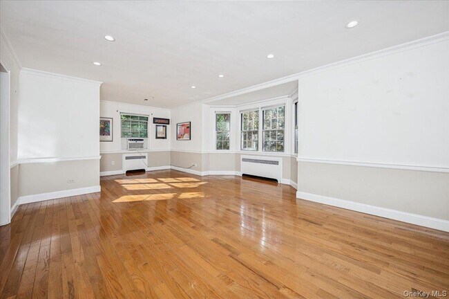 Foto del edificio - 3 Campus Pl