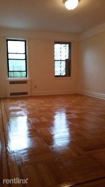 Building Photo - 1 br, 1 bath Apartment - 8224 Bay Parkway 4C