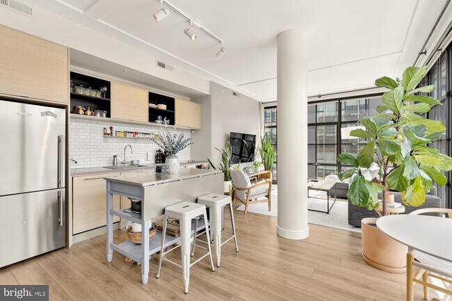 Foto del edificio - 2030 8th St NW