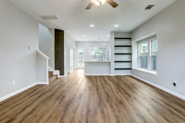 Foto del edificio - 4616 Esper Ln