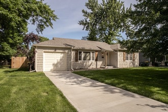Building Photo - 6038 Juniper Dr