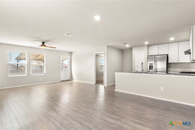 Building Photo - 2844 Rosefinch