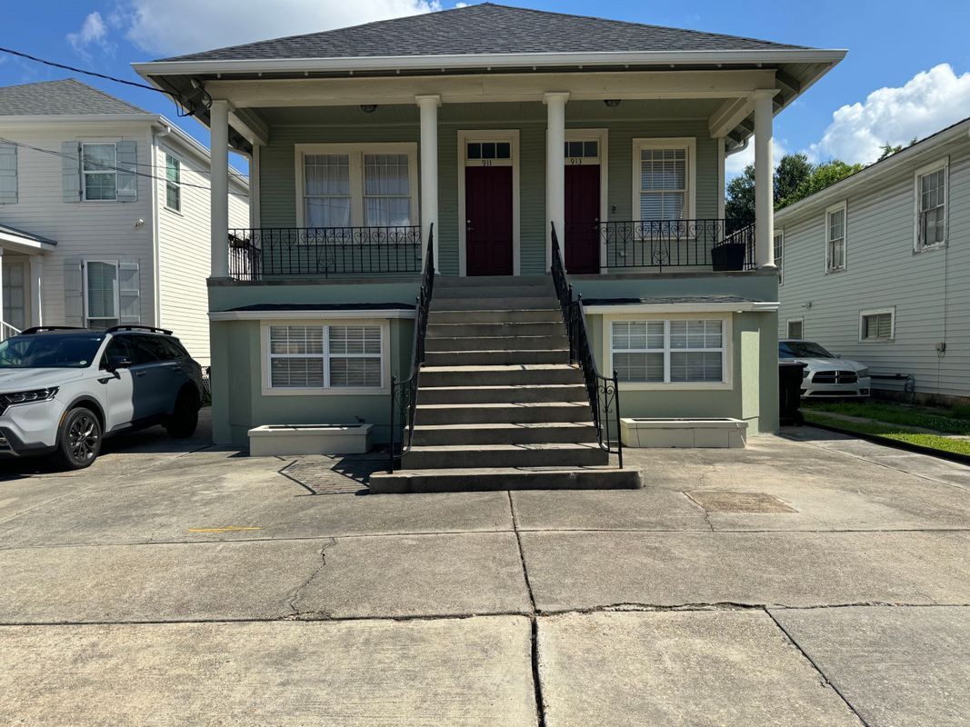 Foto principal - 913 Navarre Ave