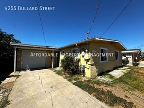 Building Photo - 4255 Bullard St