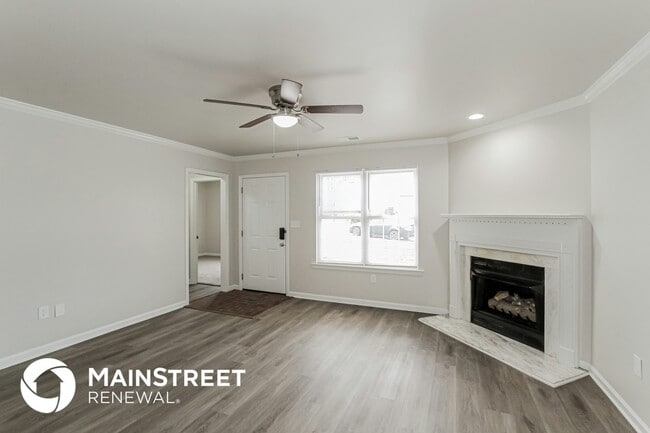 Foto del edificio - 401 Meriweather Ln