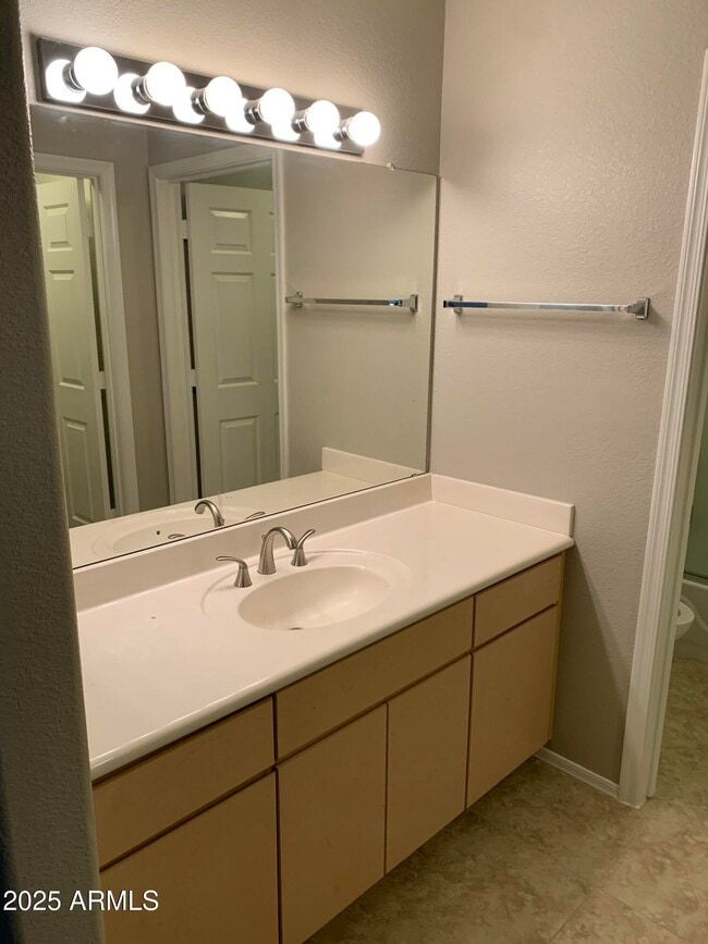 Foto del edificio - 5303 N 7th St