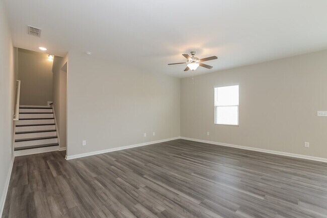 Building Photo - 1111 Feldman Chase