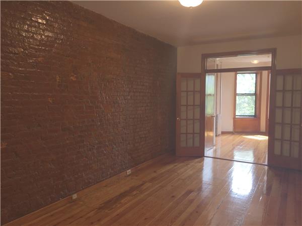 Foto del edificio - 331 3rd St