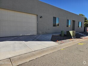 Building Photo - 2250 Las Brisas Way