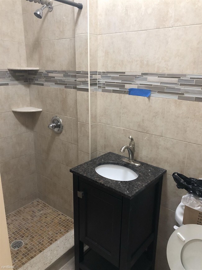Building Photo - 1 br, 1 bath  - 6903 Myrtle Ave