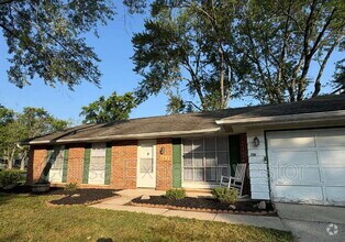 Building Photo - 4611 Dutchess Ln