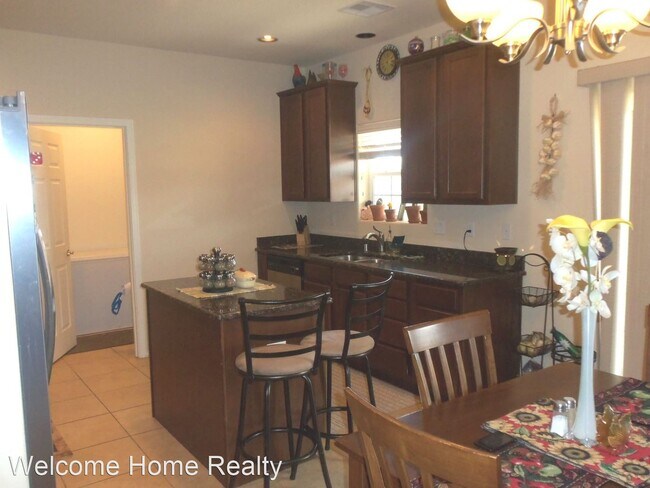 Building Photo - 4 br, 2.5 bath House - 231 Burnage Lane