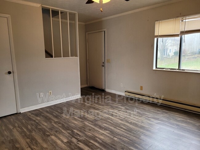 Building Photo - 7 Cherrywood Terrace