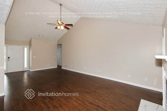 Foto del edificio - 3990 Piper Glen Dr NE