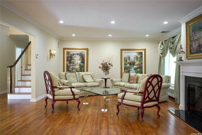 Foto del edificio - 19 Glenwood Dr