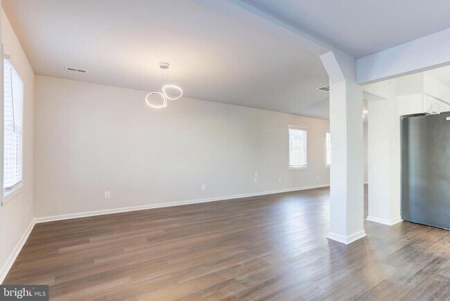 Foto del edificio - 187 Scott Dr