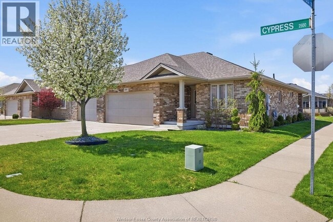 Building Photo - 2505 Cypress Ave