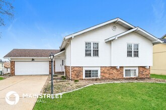 Building Photo - 3036 Brentmoor Dr