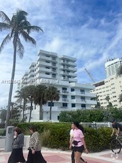 Building Photo - 4301 Collins Ave