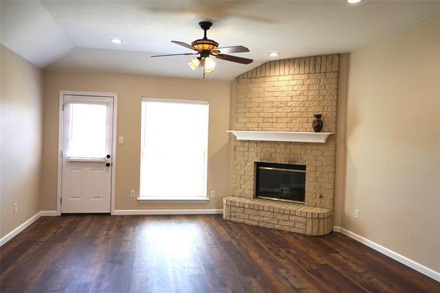 Foto del edificio - 6322 Woolwich Dr