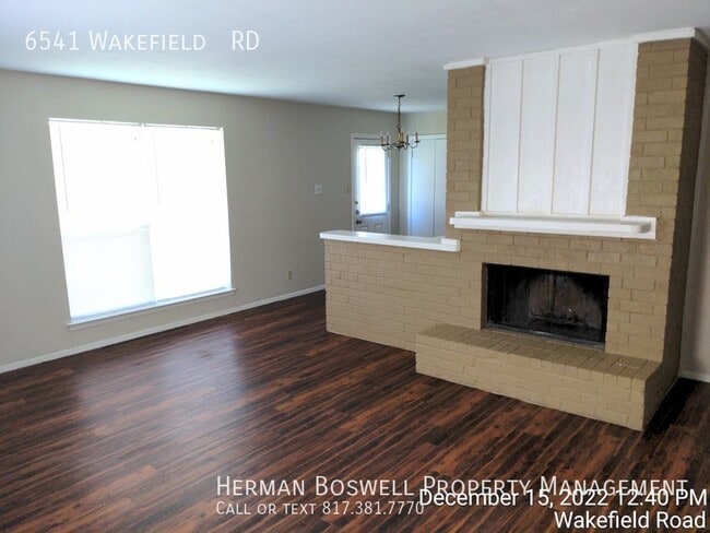 Foto del edificio - 6541 Wakefield Rd NRH TX