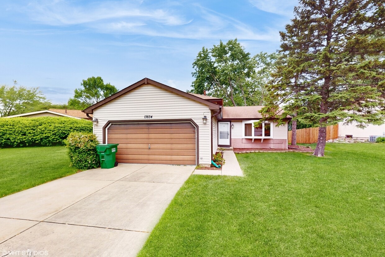 Primary Photo - 13834 W Sandstone Dr