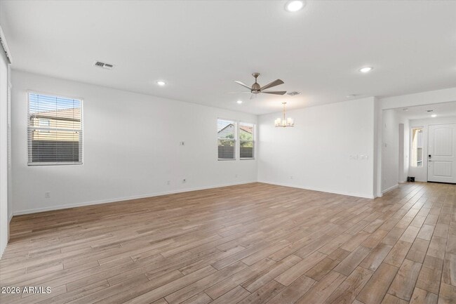 Building Photo - 15112 W Hadley St