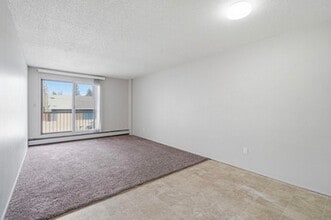 Building Photo - 4742-4755 55 St