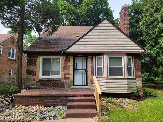 Foto del edificio - 3 br, 1.5 bath House - 16651 Hazelton St
