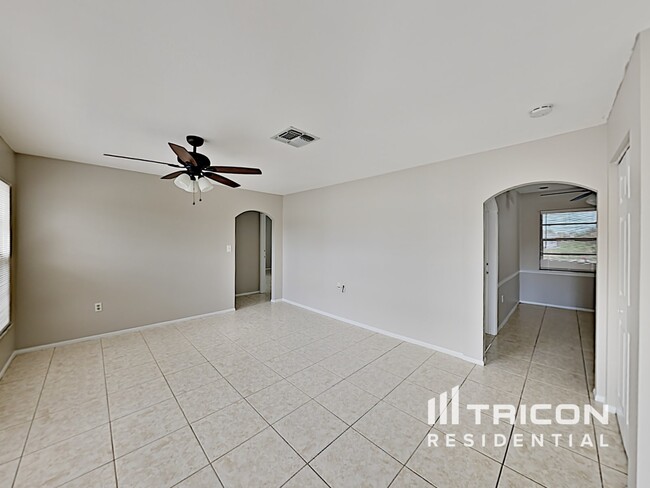 Foto del edificio - 9413 Barnstead Ln