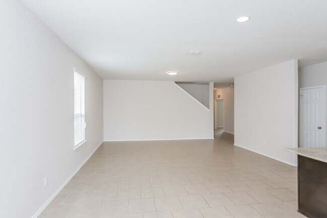 Building Photo - 1610 Desert Candle