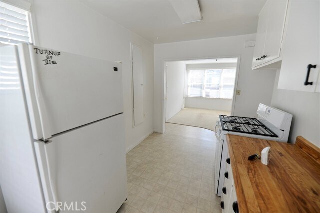 Building Photo - 200 Avenida Monterey