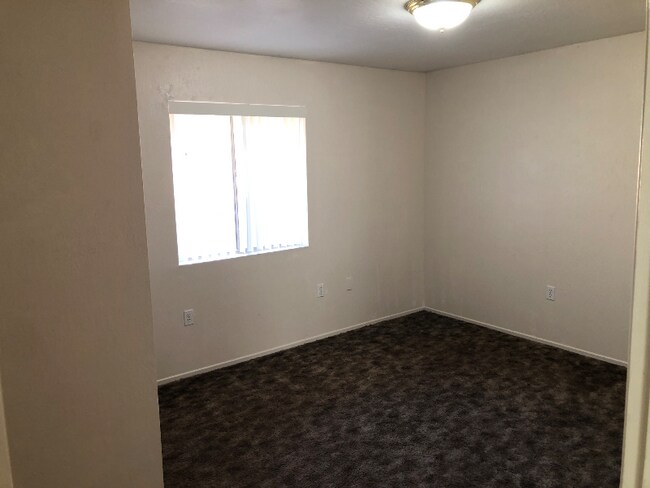 Foto del edificio - 349 E Hamilton Ave