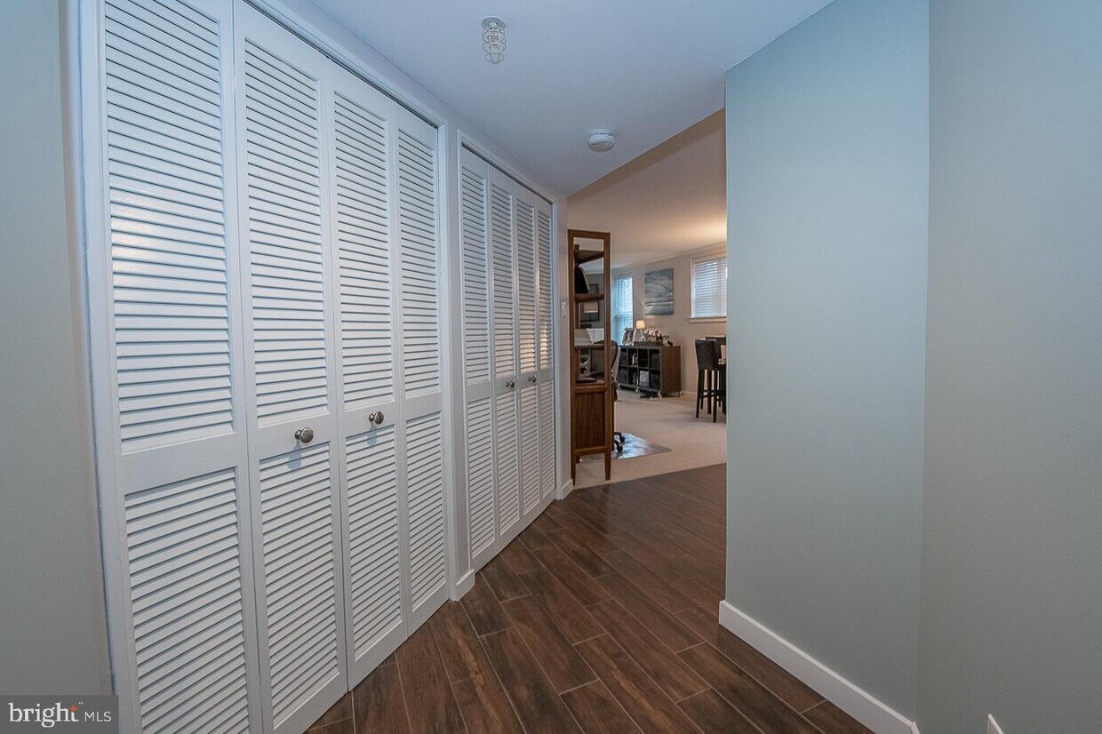 Foto principal - 104 Woodside Rd