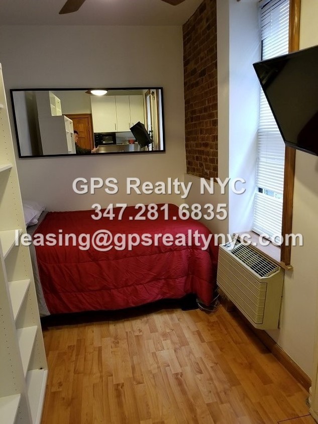 Primary Photo - 143 E 30th St
