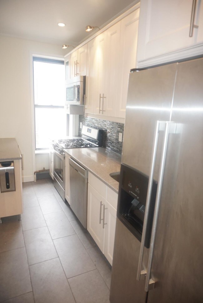 Foto del edificio - 470 Myrtle Ave