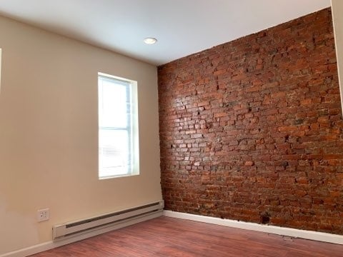 Building Photo - GORGEOUS 3 BEDROOM HOME!