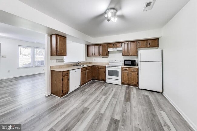 Building Photo - 1764 Wilcox Ln