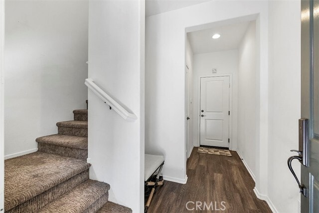 Building Photo - 596 S Casita St